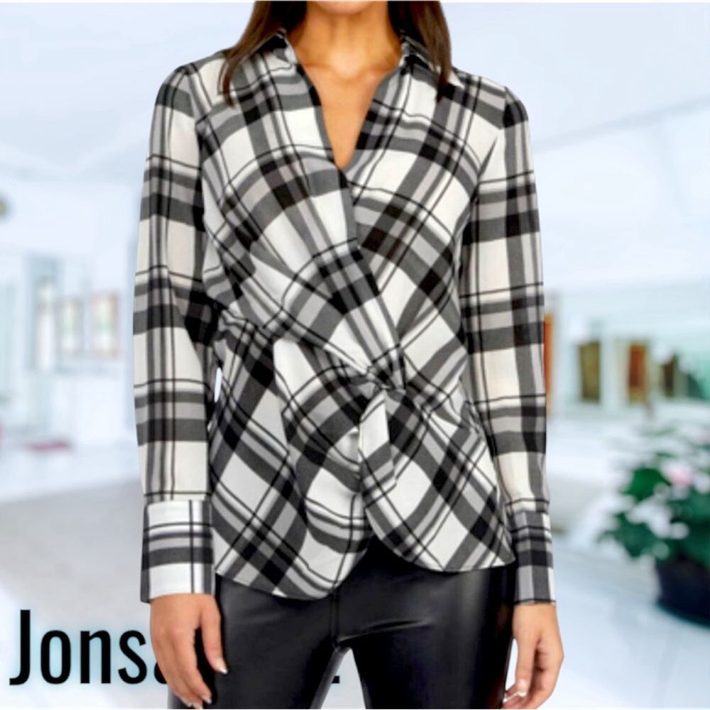 B&W Laundry Blouse